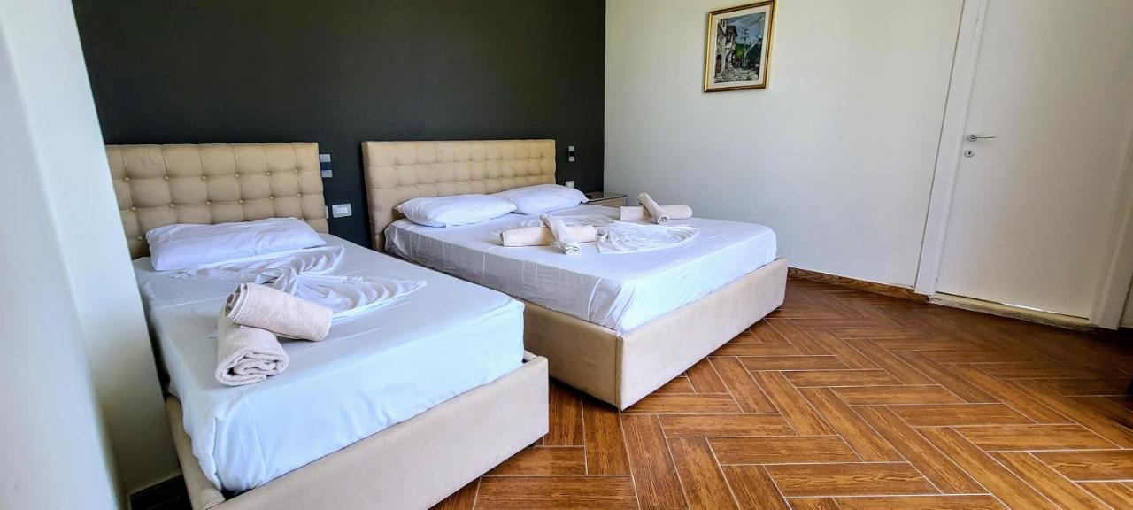 Kavalona Park Hotell Vlorë Exteriör bild