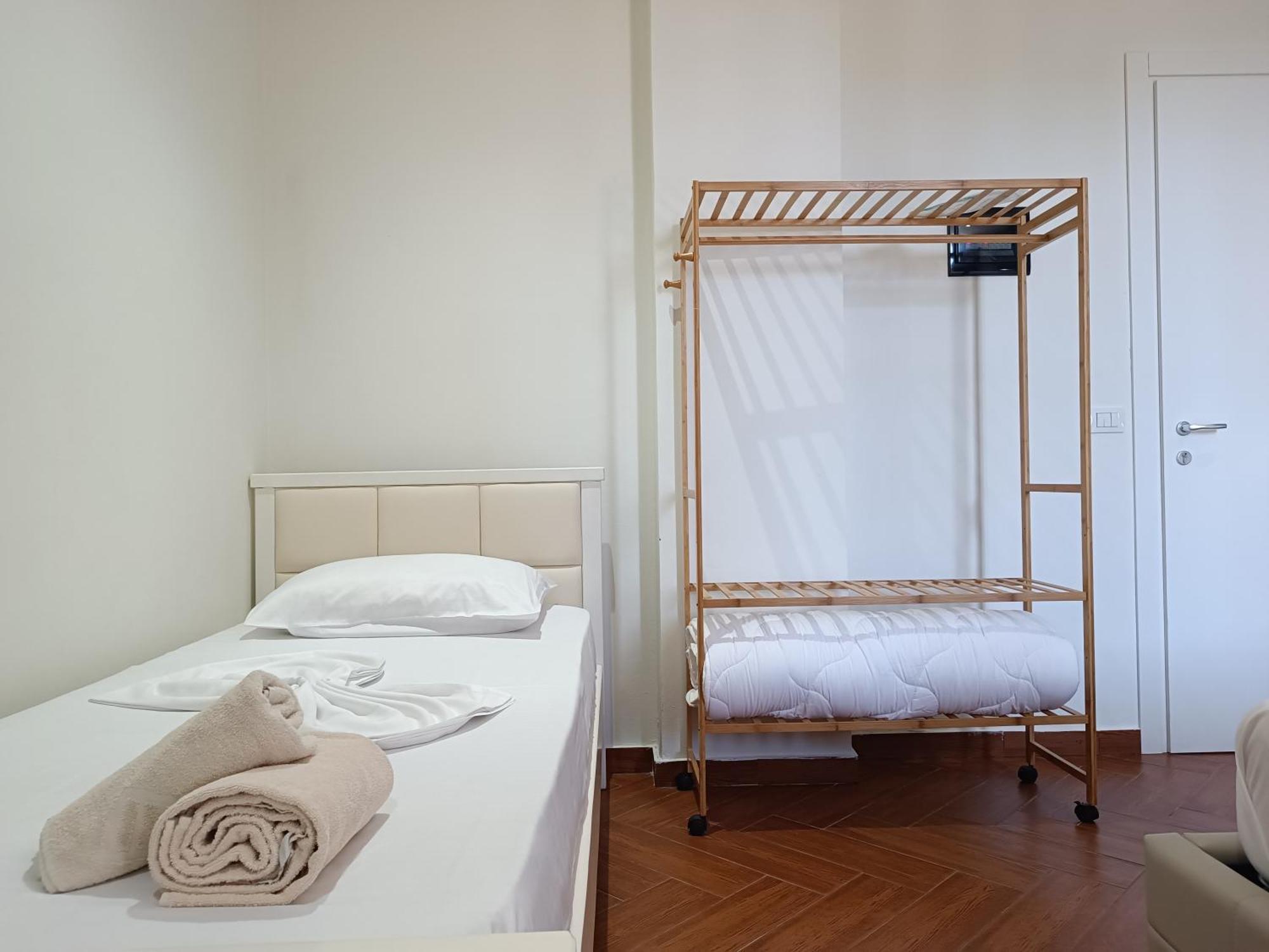 Kavalona Park Hotell Vlorë Rum bild
