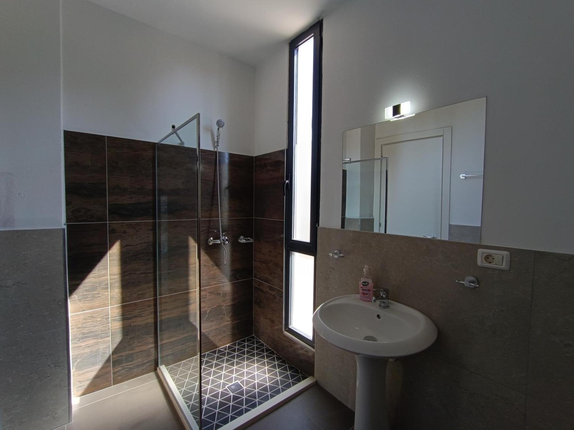 Kavalona Park Hotell Vlorë Rum bild