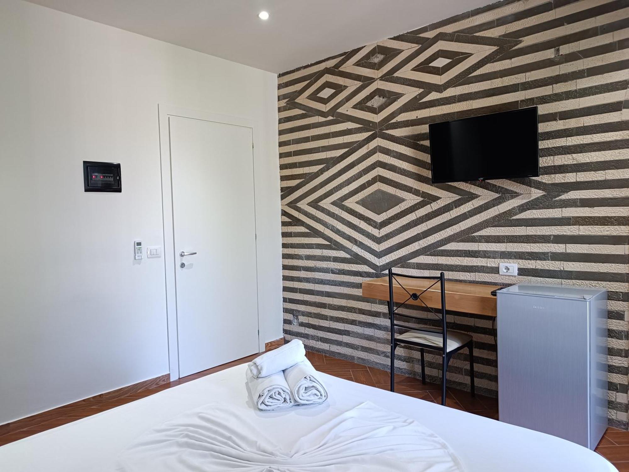 Kavalona Park Hotell Vlorë Rum bild