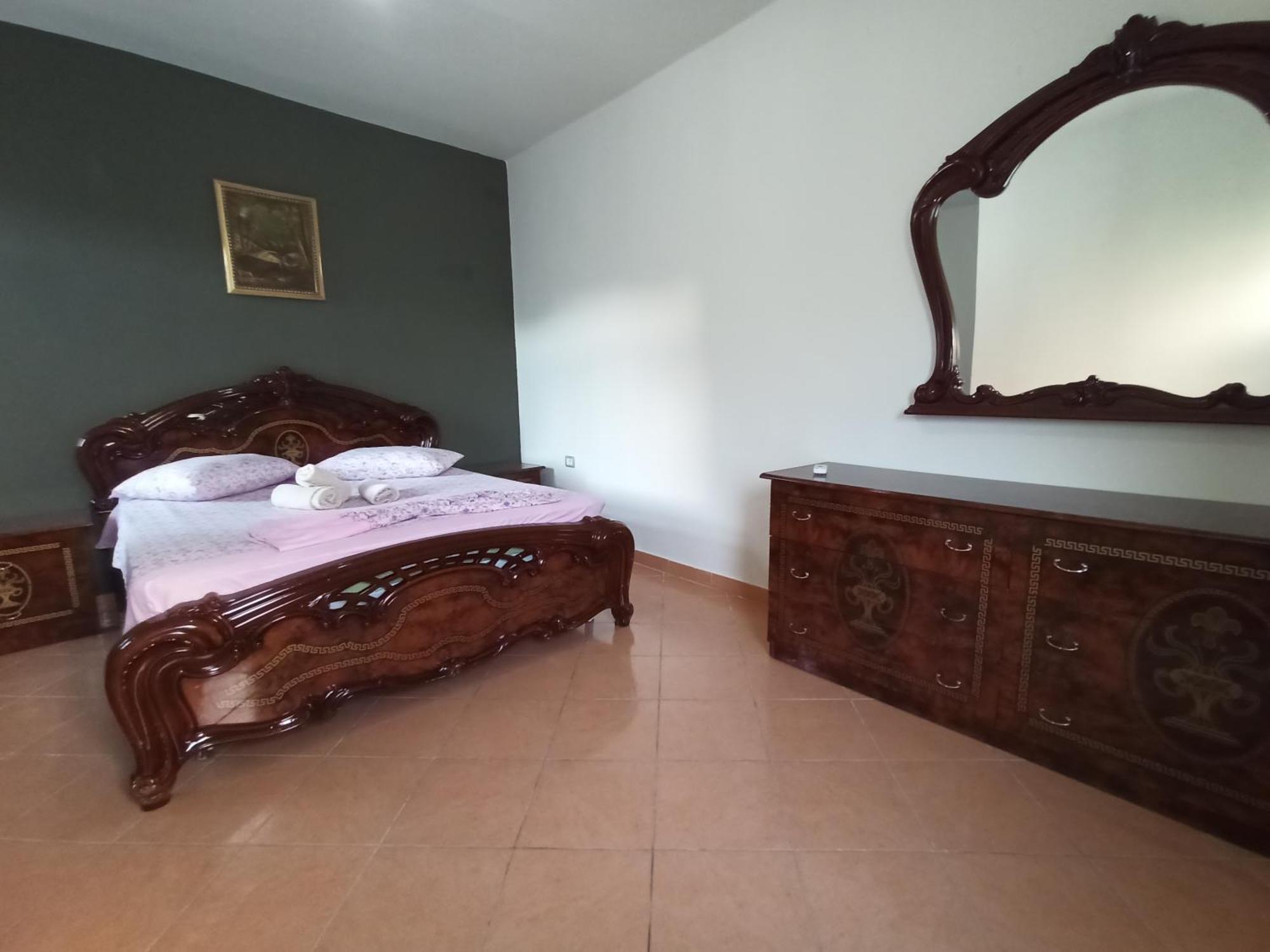 Kavalona Park Hotell Vlorë Rum bild